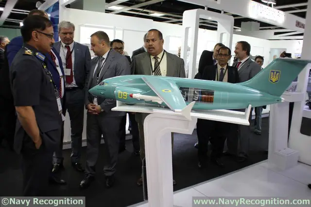 At the DSA 2016 tri-service defence exhibition currently held in Kuala Lumpur (Malaysia) the Ukrainian pavillion (UkrOboronProm) is showcasing a scale model of the Antonov AN-148-400M "medium range maritime reconnaisance aircraft".