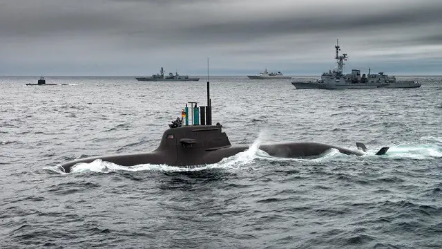 NATO started its biggest anti-submarine warfare exercises this year in the North Sea on Monday (4 May 2015), for drills focused on detecting and defending against submarines. This year the ASW exercises involves four submarines, 11 aircrafts and four surface ships. Ten Allies are joined this year for the first time by NATO partner Sweden. The objective is to provide the best anti-submarine warfare training to NATO naval forces and to guarantee their interoperability in a multi-national environment. 