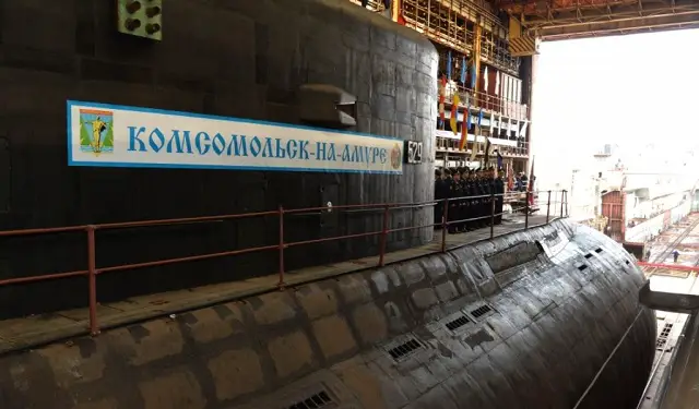 The Project 877 diesel-electric submarine Komsomolsk-on-Amur has been put afloat at the Amur Shipyard in the Russian Far East before its dock and running trials, the press office of the Komsomolsk-on-Amur administration said on Friday. 