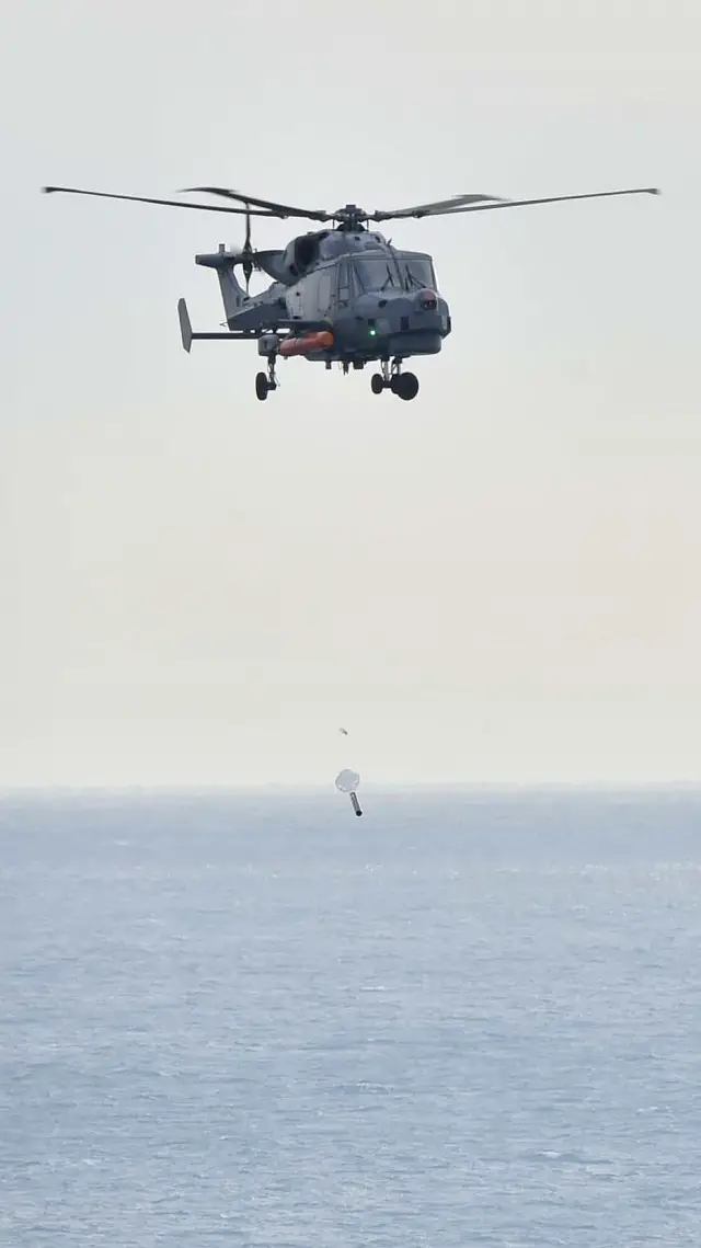 ROK Navy AW159 Wildcat helicopter ASW exercise frigate Gwangju 4