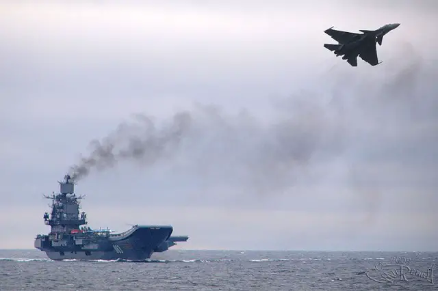 SU 33 TAKR Kuznetsov