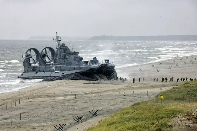 LCAC Construction to Resume in Russia for Zubr and Murena 