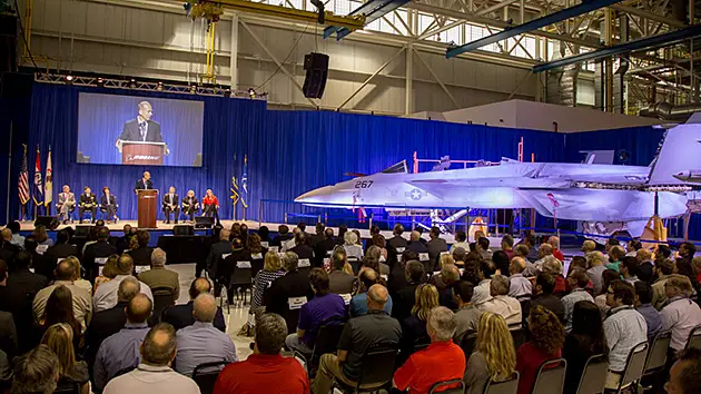 Boeing Starts Service Life Modification of 1st U.S. Navy Super Hornet