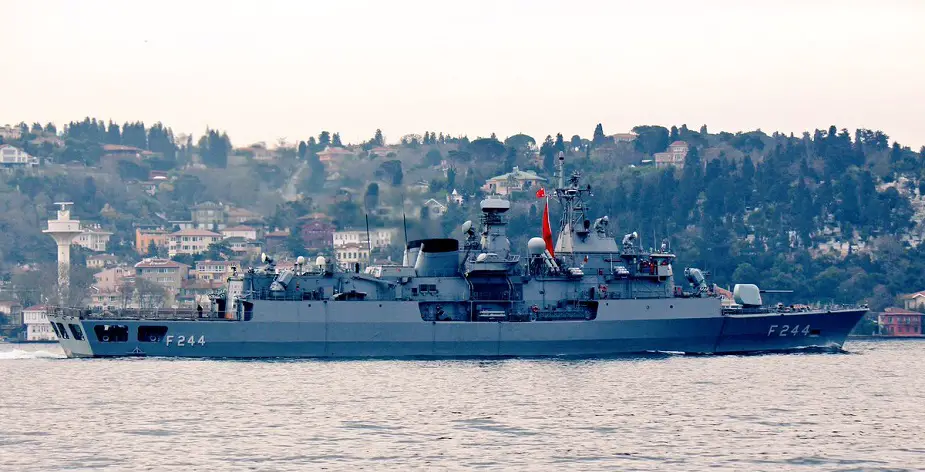 Ukraine and Turkey navies hold joint maneuvers in Black Sea