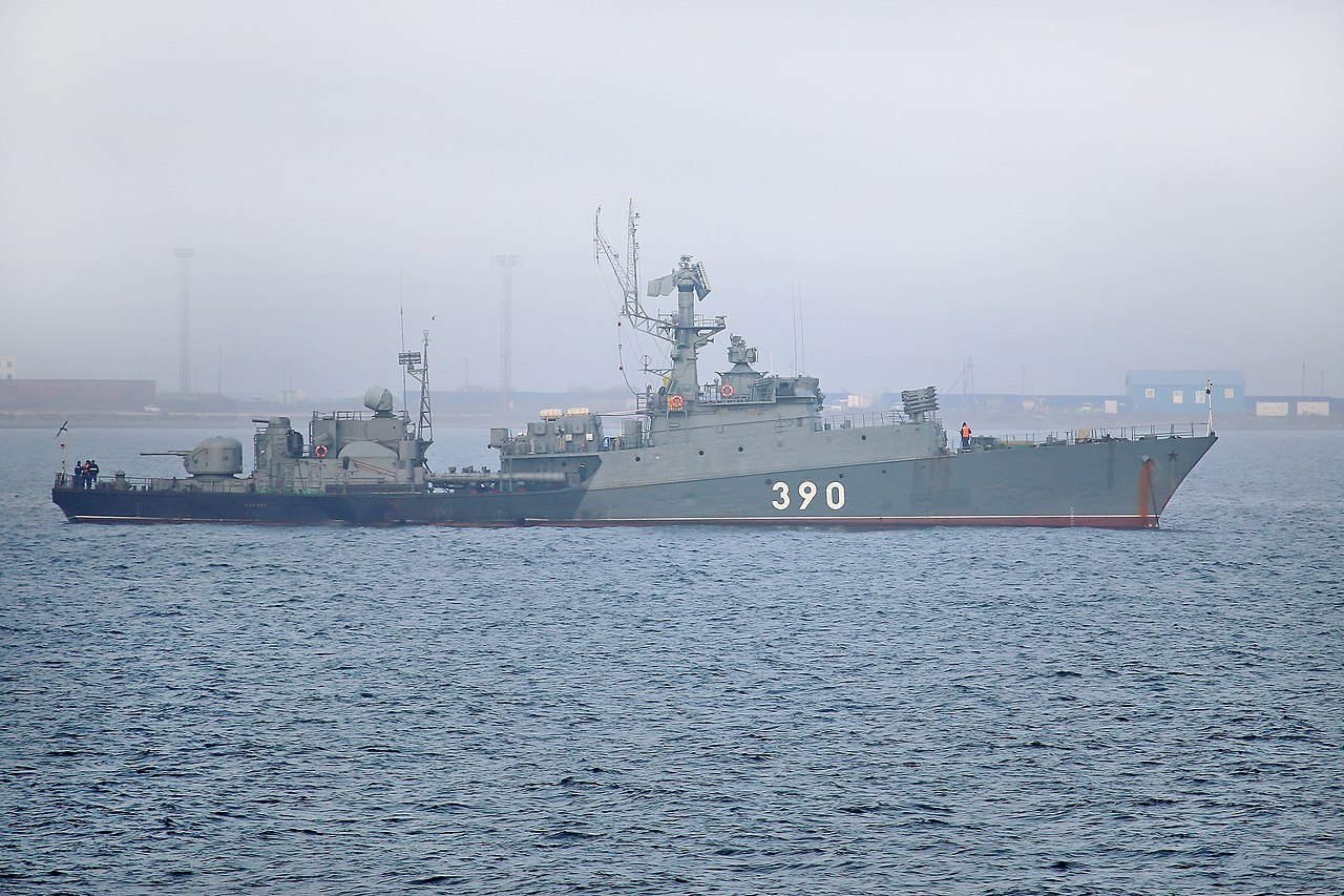 Russian Northern Fleet started a submarine detection exercise in the Arctic 2