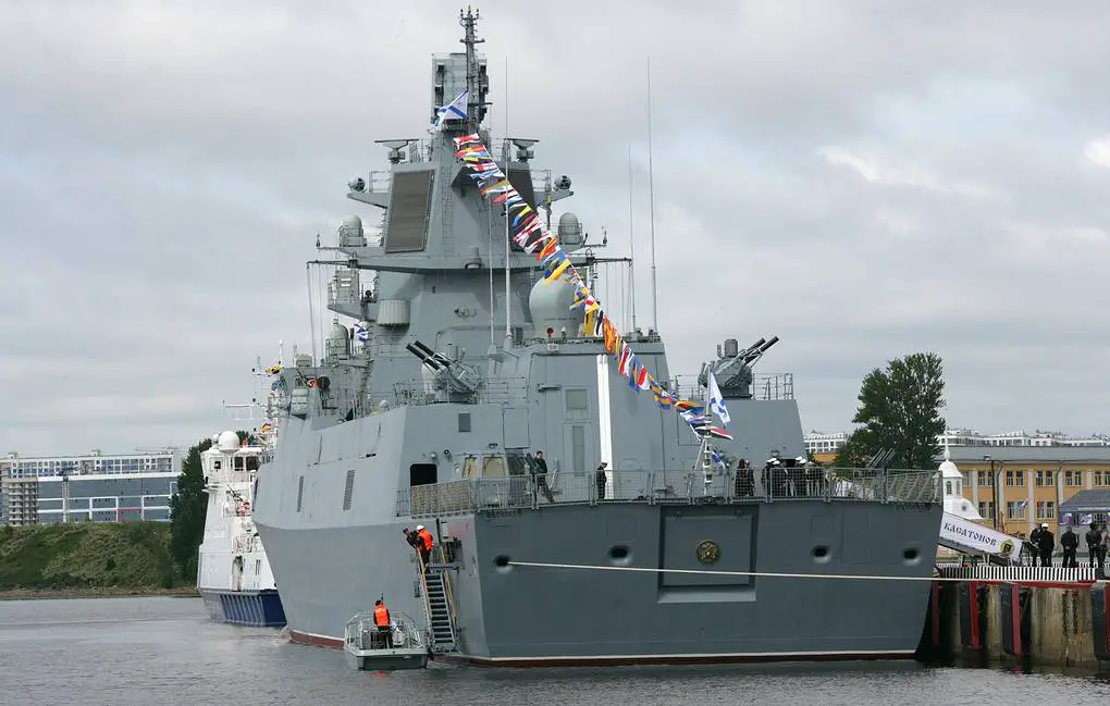 Admiral Kasatonov frigate test fires missiles 925 001
