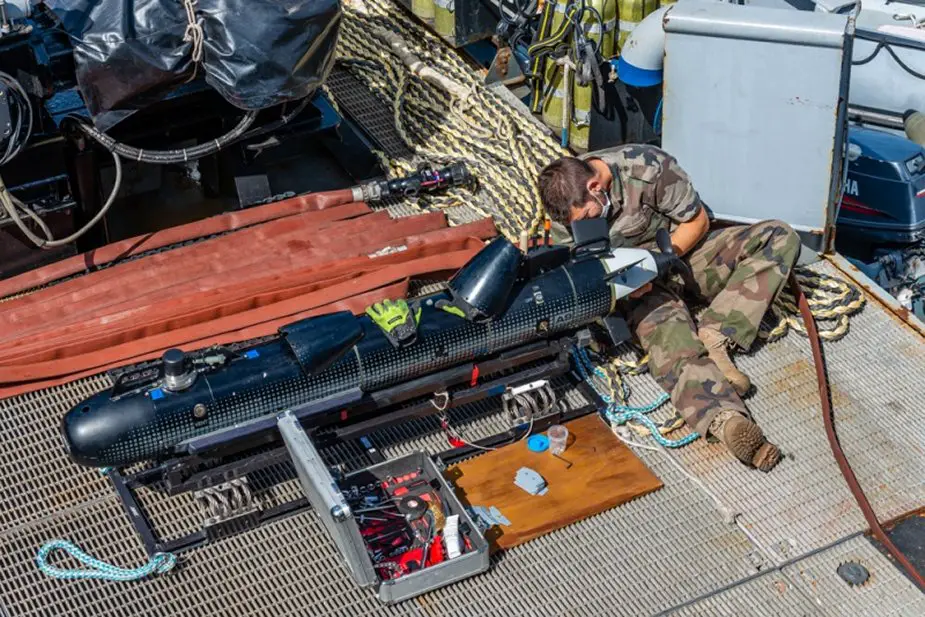 Dutch French and German Navies hold mine countermeasures drill during Sandy Coast 2020 925 002