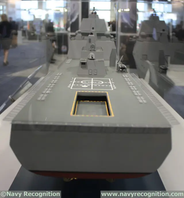 在海空航天2014博覽會，亨廷頓英格爾斯工業公司展出其彈道導彈防禦（BMD）的概念船。 根據聖安東尼奧級LPD的“飛行II”變種，骨密度船是專門為BMD任務的表面平台的英格爾斯工業願景。 單BMD艦可以取代，完成幾個伯克級驅逐艦使他們能夠進行他們的“傳統”任務的彈道導彈防禦任務。