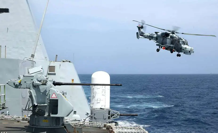 HMS Dauntless seizes over a tonne of Cocaine in Caribbean Sea thanks to SAMPSON radar system 925