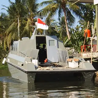 The VITESSE Mark II is a high speed military delta conic airventilated triple step hull interceptor type vessel made in Indonesia. It is a joint project between PT. Rizki Abadi and PT Royal Advanced Fiber (RAF boats). It was designed following a special request from Indonesian Special Forces for Anti-terror and interception missions.