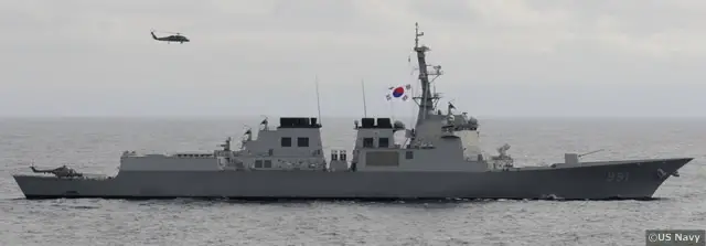 Sejong_the_Great_class_AEGIS_Destroyer_KDX-III_ROK_Navy_South_Korea_port.jpg