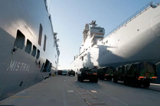 On November 24, 2011 the Direction Générale de l'Armement (DGA - French Procurement Agency) has taken delivery of the first fast amphibious landing craft (dubbed EDA-R for "engin de débarquement amphibie rapide"). The EDA-R offers five times the landing capacity of existing landing craft currently in service with the French Navy. The EDA-R will be used by the Marine Nationale's Mistral class LHDs. 