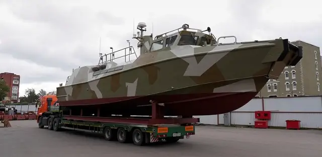 Russian shipyard Open Joint Stock Company "Pella" based in Leningrad announced it has signed a contract with the Russian Navy for the delivery of eight Project 03160 Raptor high speed patrol boats. The shipyard also announced that the first vessel which was launched on 15 August 2013 has just completed builder sea trials with success.