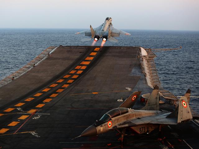 The Indian Defence Minister Shri Manohar Parrikar said the Indian Navy must remain a superior Force in the Indian Ocean Region and the Government will give all support to the Navy so that it becomes a truly Blue Water Navy. Addressing the sailors and officers of the INS Vikramaditya after witnessing two days’ of Theatre Readiness Operational Level Exercise (TROPEX-2015), off the coast of Goa in the Arabian Sea, Shri Parrikar said his stay on board INS Vikramaditya has helped him understand many a difficult situations that the Defence Forces especially sailors and officers of the Indian Navy face while ensuring the safety and security of the nation. TROPEX provides the Navy a valuable opportunity to validate its concept of operations and integration of new acquisitions with the Fleet. 