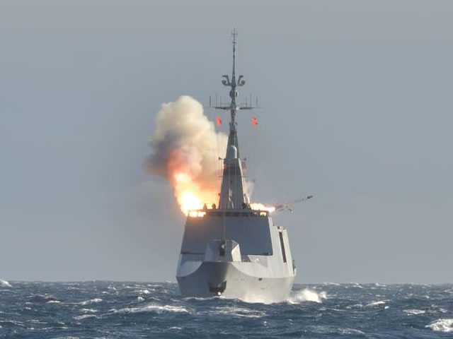 Surcouf_LaFayette_class_Frigate_Exocet_MM40_French_Navy_Marine_Nationale_1.jpg