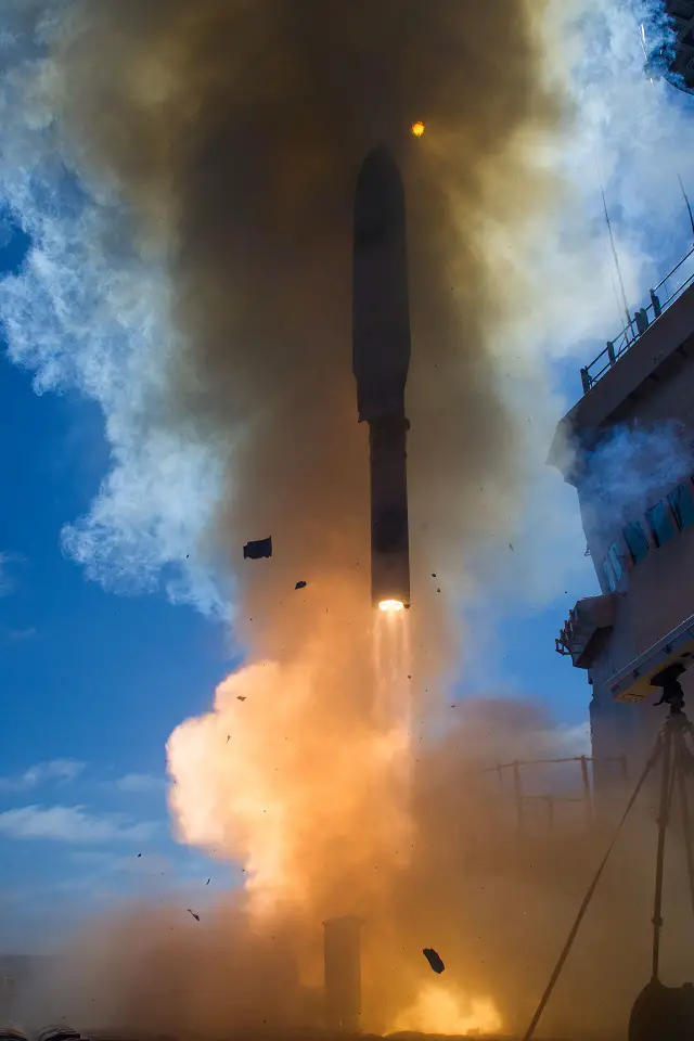 #9 - Exclusive: Pictures of the First LRASM Surface Launch Test at Sea