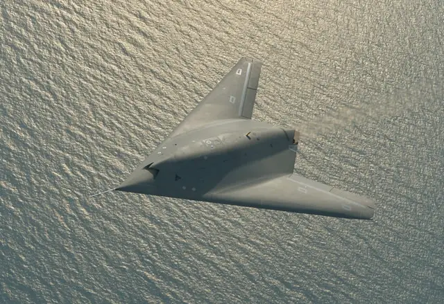 The nEUROn unmanned combat aerial vehicle (UCAV) demonstrator made several low altitude vertical passes above French Navy (Marine Nationale) aircraft carrier Charles de Gaulle. These tests which took place July 6, 2016 were conducted by the French Procurement Agency (DGA) in conjunction with the French Navy and Dassault Aviation. They are part of a test campaign which objective is to study the use of a UCAV in a naval environment involving several vessels of the French Navy.