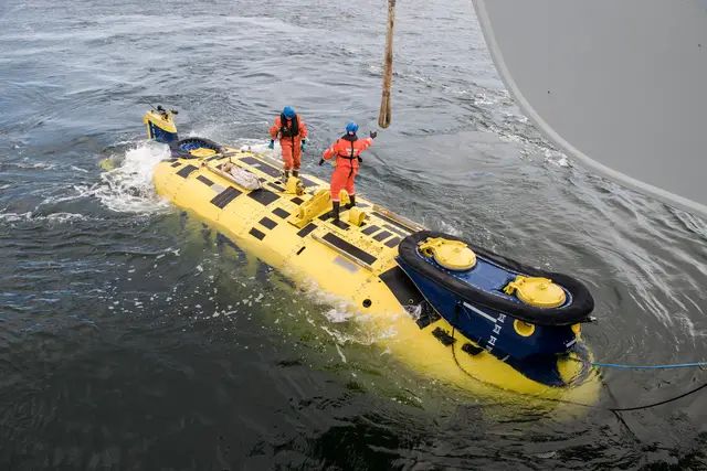 Swedish Navy 1st Submarine Flotilla Recuse Escape training URF 007