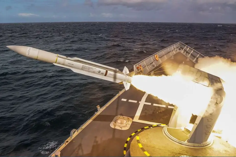 Polish Navy Perry class Frigate in Maiden SM 1 SAM Test Firing