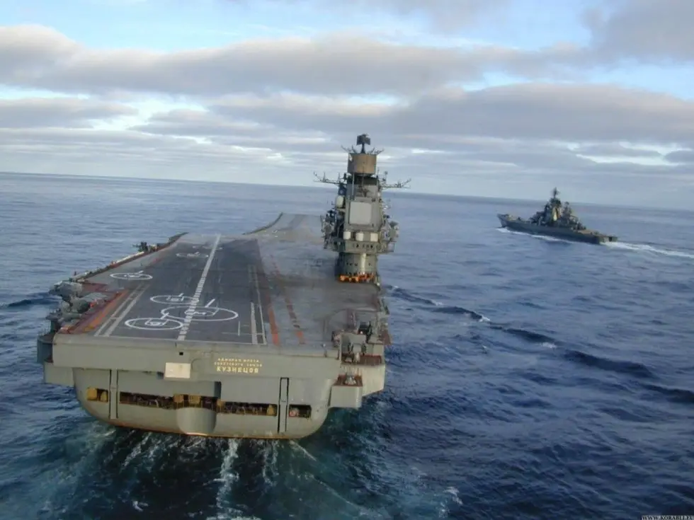 Russian_aircraft_carrier_Admiral_Kuznetsov_gets_automatic_landing_controls.jpg