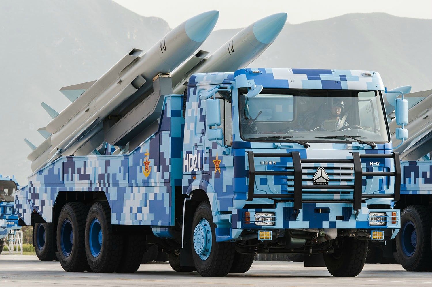 Analysis of Anti ship missiles and Ship borne air defense system unveiled at Chinese military parade 925 001