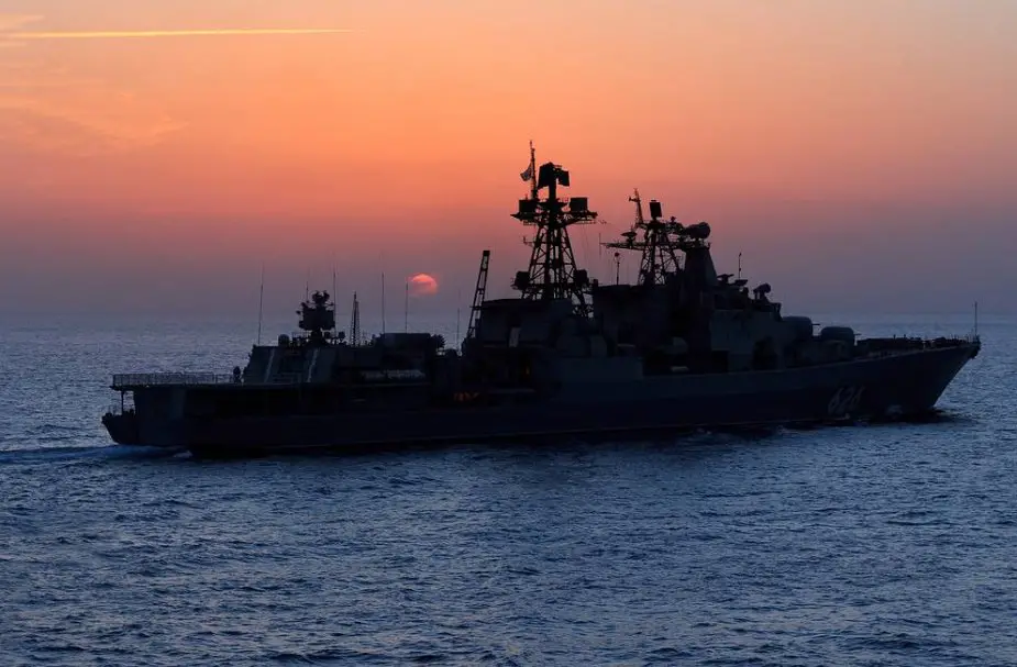 Russian anti submarine ship to enter Mediterranean through Black Sea straits 925 001