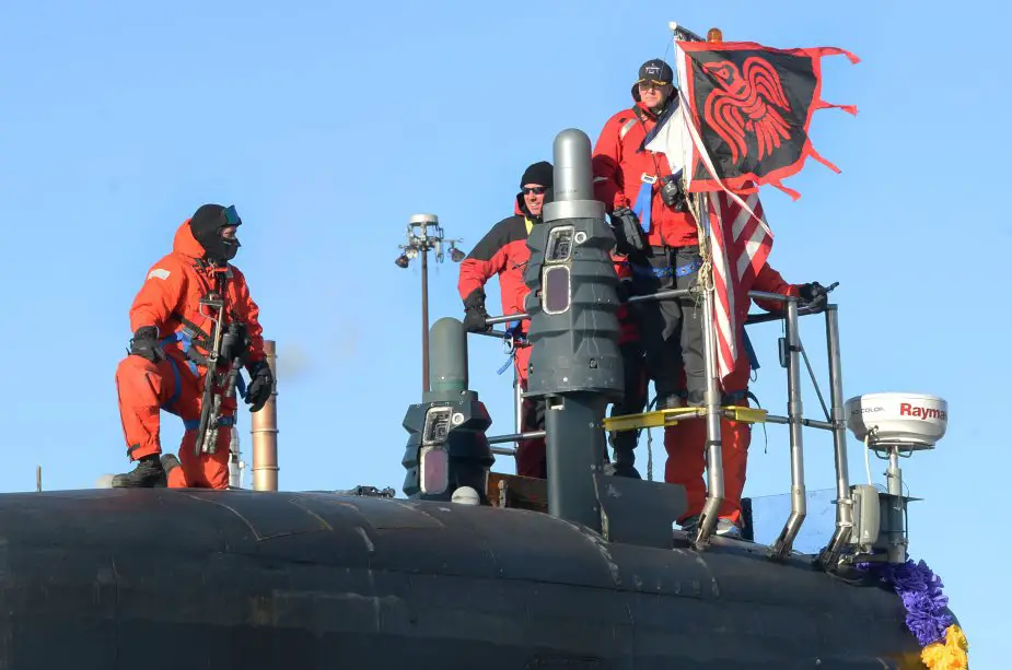 US Navy released photo of Minnesota nuclear attack submarine equipped with combat laser 925 001