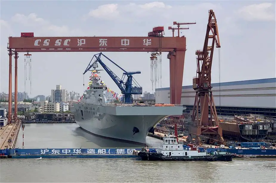 Type 075 LHD Landing Helicopter Dock Amphibious Assault Ship PLA China Chinese Navy 925 004