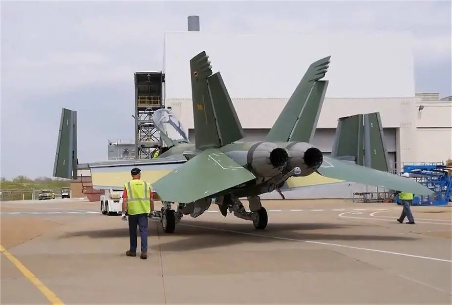 US Navy test squadrons takes delivery of first Block III FA 18 Super Hornet fighter jets 925 001