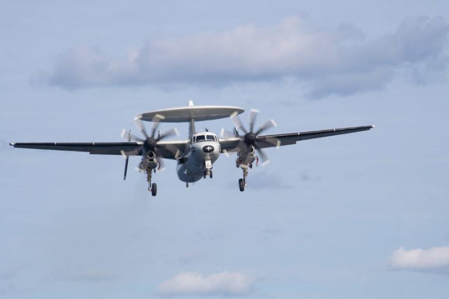 First fleet aerial refueling certification between an E 2D Advanced Hawkeye and FA 18F Super Hornet 925 001