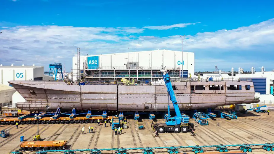 Royal Australian Navy First Offshore Patrol Vessel Arafura coming together 925 002