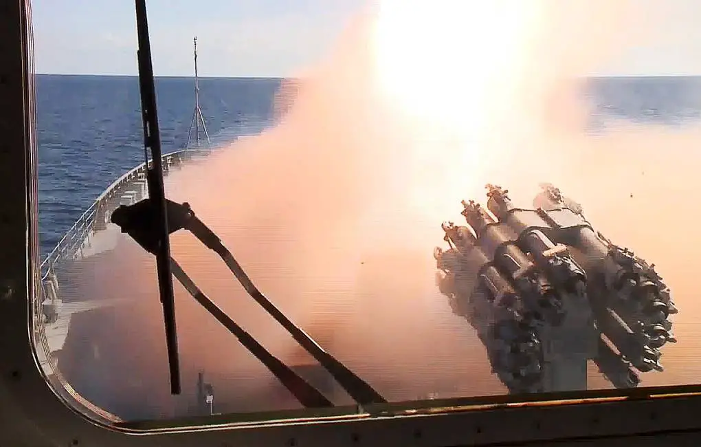 Russian Black Sea Fleet frigates repel enemy missile strike in Mediterranean drills 925 002