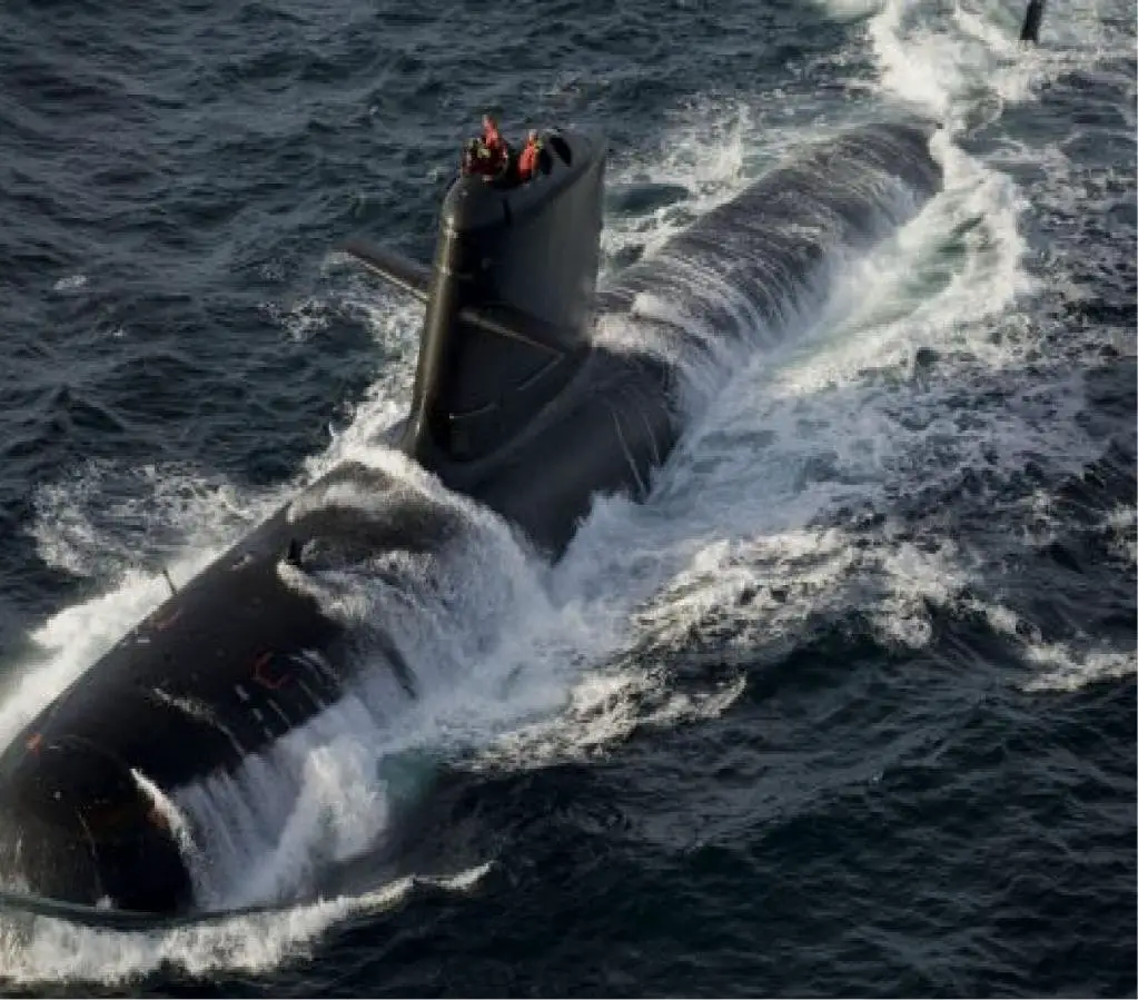 ARMADA DE LA INDIA  Indian_Navy_gets_third_Scorpene_submarine_to_be_commissioned_as_INS_Karanj