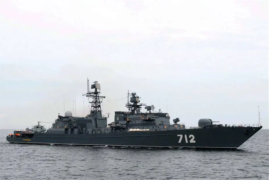 https://www.navyrecognition.com/images/stories/news/2021/february/Yantar_Shipyard_has_to_complete_overhaul_of_Russian_Navy_Neustrashimy_Yastreb-class_frigate_925_001.jpg