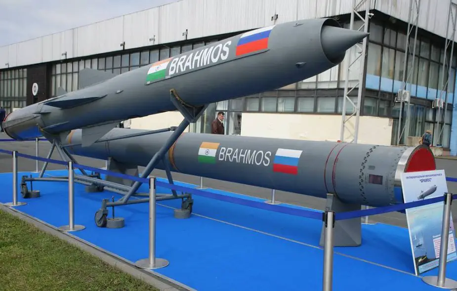 Armée des Philippines / Armed Forces of the Philippines / Sandatahang Lakas ng Pilipinas - Page 18 Philippines_to_receive_Brahmos_cruise_missiles_within_the_next_three_years