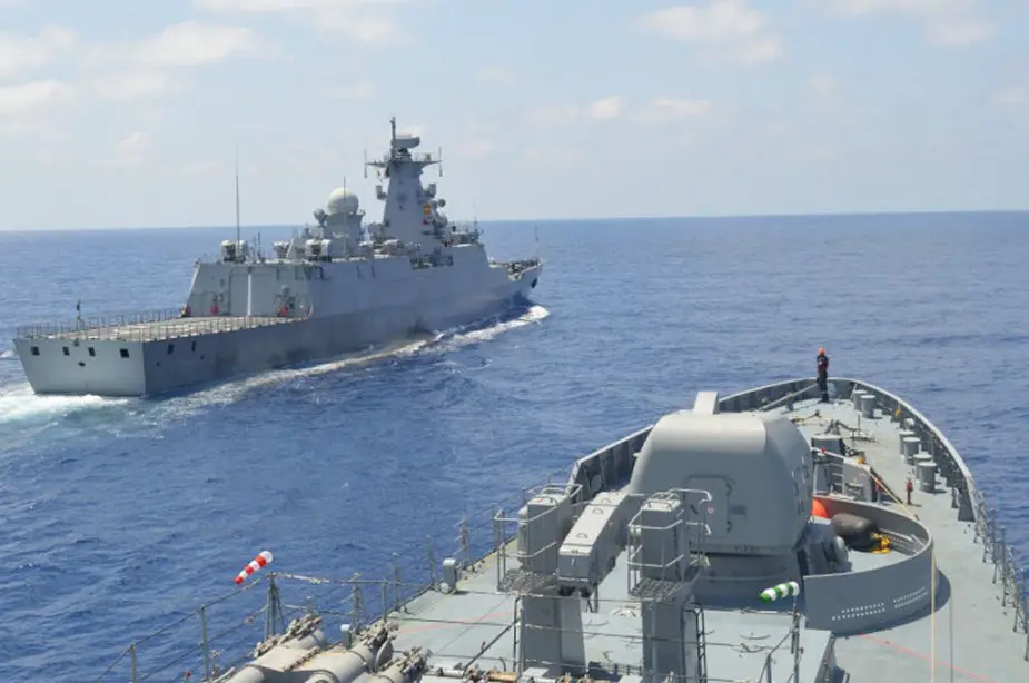 Armée Indienne / Indian Armed Forces - Page 4 Indian_Navys_frigate_conducts_drills_with_Algerian_corvette_Ezzadjer